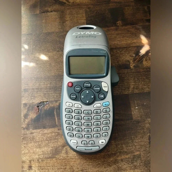 Dymo Letra Tag Handheld Portable Label Maker Working - Picture 2 of 5